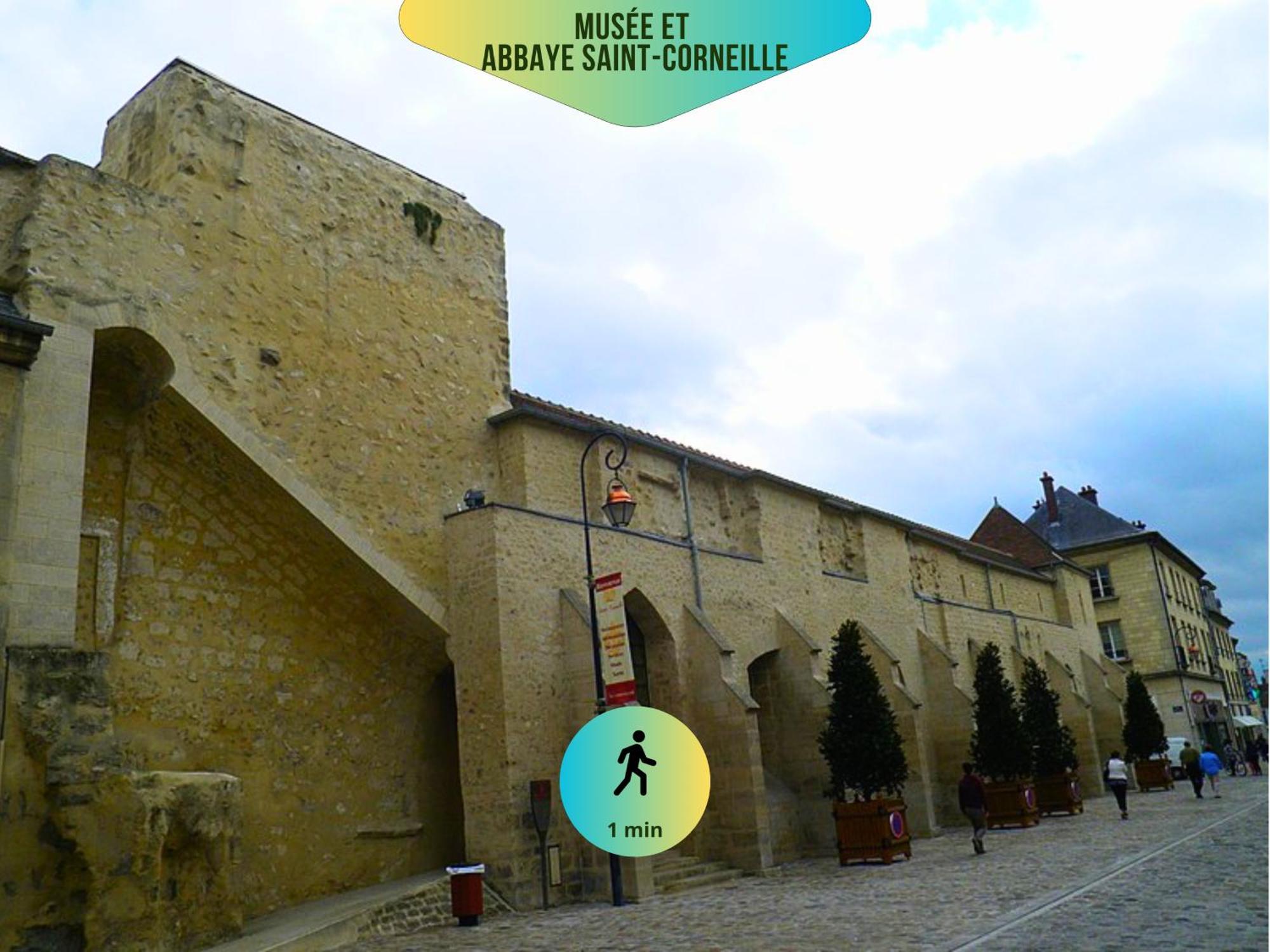 Le Corneille - Ideal Pros & Couples - Centre Historique - Chateau 5Min - Gare 10Min - Au Calme - Fibre 콩피에뉴 외부 사진